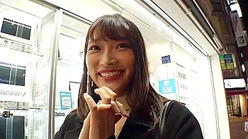 0000800 キス 手コキフェラ 手マンなどが含まれている