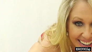 Honeymoon Romance In Dynamic Bond