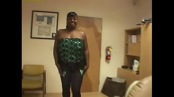 Cumswapping Headliners # - Black sluts just love deep-throating