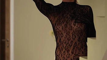 Leila and Jade have a little secret... - Jacquie et Michel TV