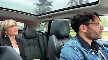 For Lexie, any experience is worth taking! - Jacquie et Michel TV