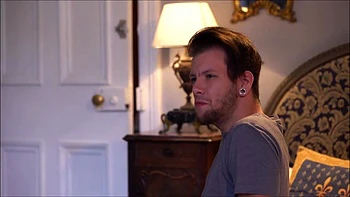 Charlotte, 32 years old, medical secretary in Pau! - Jacquie et Michel TV