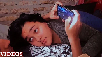 Best Friend Alison Gonzalez Blowjob Game - Latina Teen Sucks Cock While Playing Free Fire