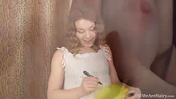 Amber S loves being hairy plus being very naked - WeAreHairy