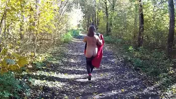 Flashing and hardcore outdoors