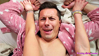 Body Swap with My Housemate