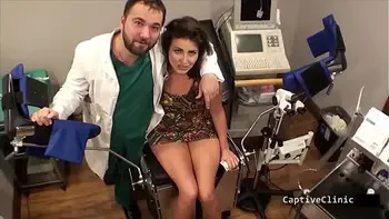 the sex s german tourist helena price see doctor tampa since shes not feeling well walks into trap captivecliniccom