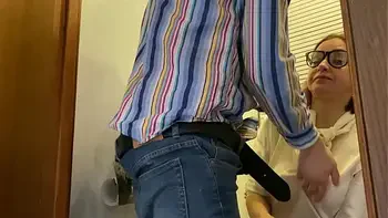 The teacher came to the student and got a dick in his mouth (Alina Tumanova)