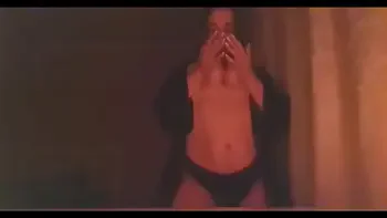 Cristall fucked on the first date with a huge cock