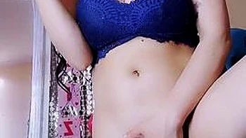 Luna: Big Tits, Big Ass  Eporner Porn