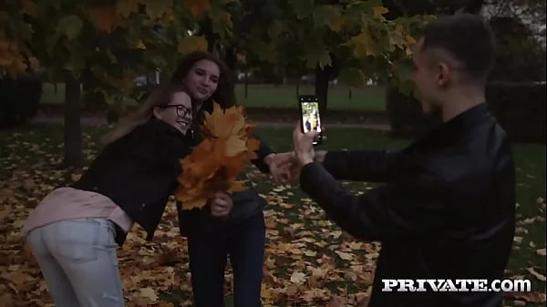 Private.com - Vikalita And Clockwork Viktoria In Anal FFM Threesome!