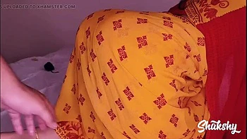 Indian Wife Cheats On Husband With Ex Boyfriend - Homemade Blowjob & Doggy Style