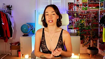 Reacting To Vintage Porn
