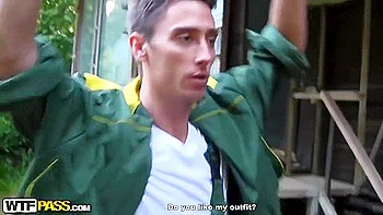 Amateur Porn Girlfriend Sex Tape - Pick Up