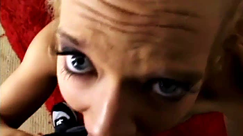 Rough blonde hottie takes cock deep in her pussy