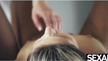 Cute Lesbian And Her Curvy Girlfriend Lick Each Other Avidly - Gina Gerson And Emylia Argan