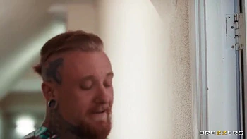 Lola Bratzs Sneaky Fuck With Danny Ds Big Fat Cock