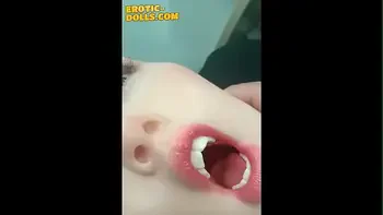 Sex doll with movable jaw function