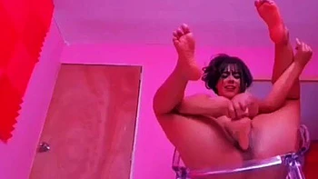 Having fun with the geek: Big Tits, Babe  Big Ass Porn