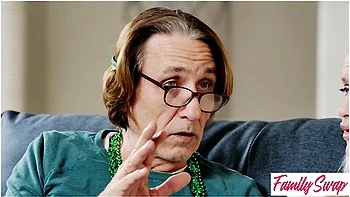 Katie Monroe & Angel Youngs Create A Lucky St Patricks Day Fucking