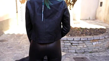 Anissa, 22, fucked by two guys at her request! - Jacquie et Michel TV