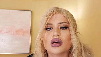 Blonde London Laurent rides her man’s cock in a steamy cowgirl scene