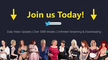 Big Booty Italian MILF Getting An Anal Creampie