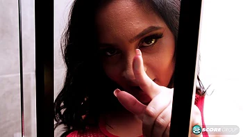 Kim.Velez.Busty.Wet.Beauty.Kim.Velez.