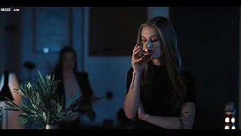 Tiffany Tatum And Amirah Adara - Sensual Sex