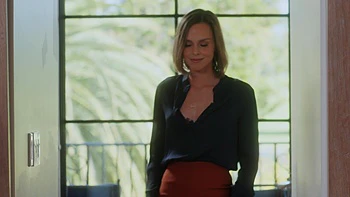 A couple enjoys passionate interracial sex with a stunning cougar, Serenity Cox.