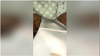 Watch A Japanese Amateur Masturbate For 20 Minutes? My Pants Got Wet [homemade]