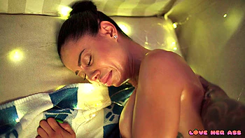 Big Colombian Ass with tight hole