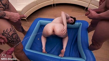 Nrx Emma Peak Services 5 Men And Drinks Piss