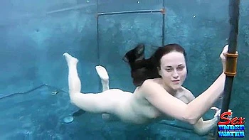 Josi Valentine Underwater Erotic Solo