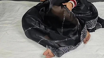 Hot Bhojpuri Bhabhi Virl Sex Video Village Housewife Fucking Hard With Her Devar