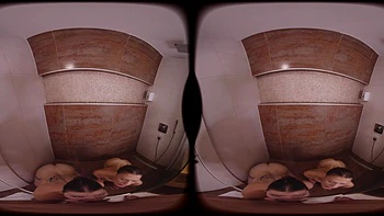 Anna Delight & Blondie Lux - Shower Chemistry