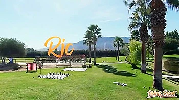 Roxie Sinners - Watch Bouncy Video