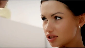 Big Tits Crystal Greenvelle & Sasha Rose Go For Passionate Threesome