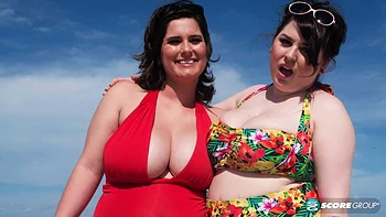 Girls Day Out - Alana Lace and Kelli Maxx - XLGirls