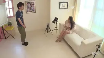 撮影だけじゃ満足できない筋金入りのドスケベ女 1