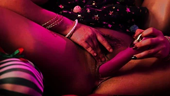 SHESEDUCEDME Elves Save Christmas