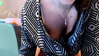 amateur sur camfrog lisse se masturbe en cam