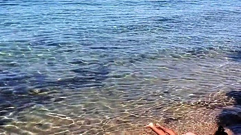 Underwater Sex and Creampie Vagina Cleaning