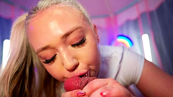 INSERTED Eva Nyx's naughty adventure