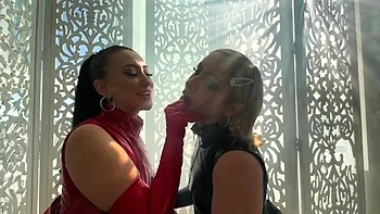 Mandy Muse & Tommy King