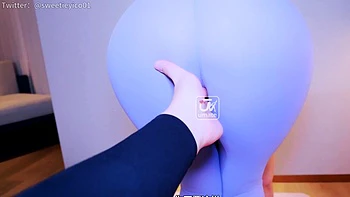 My private yoga instructor couldn't help but ejaculate on