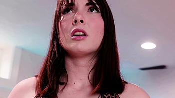 Stepbrother Perving On Hot Stepsister