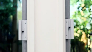 Pekry brunette with tight ass gives blowjob in POV