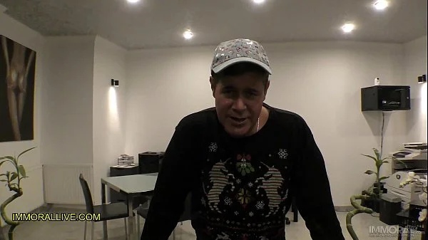 CRAZY CHRISTMAS TALE SEXY SLUT WITH GIANT TITS & HUGE CLIT MAKES LUCKY ELF CUM TWO TIMES!