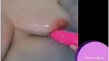 ひとりえっち6 お風呂てひとりえっちハイフ持ち込んて乳首もクリもこっそりやってるからこっそりイクよ